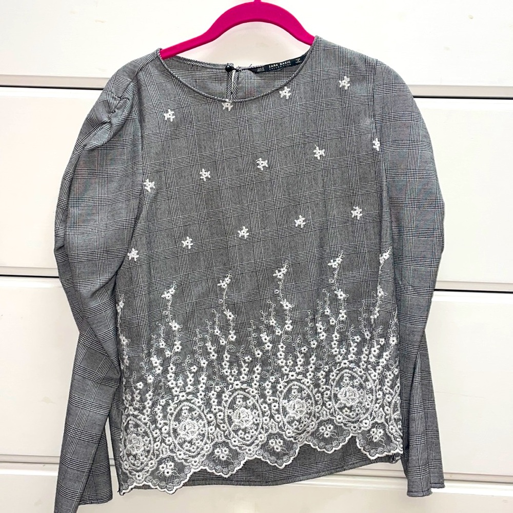 Zara Long Sleeve Shirt!!